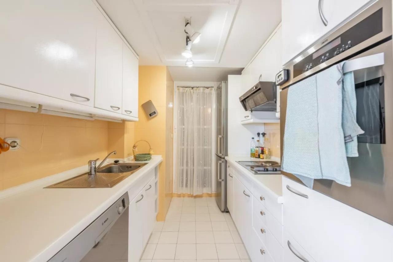 Marina Vistas - Puerto Marina Apartment Benalmadena Ngoại thất bức ảnh